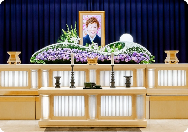 画像：祭壇