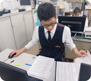 画像：メモワールで働くスタッフ